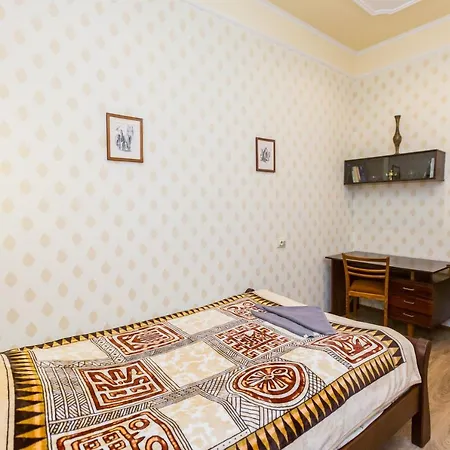 Apartment Mover Retro Lviv