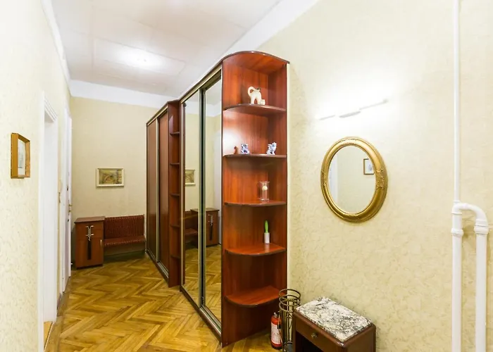Mover Retro Apartman Lviv